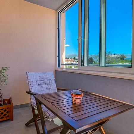 아파트 Tino 스플리트